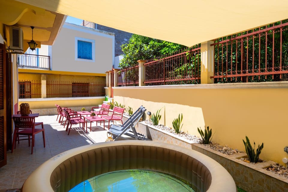 Hot Tub, View (from property/room), Seating area