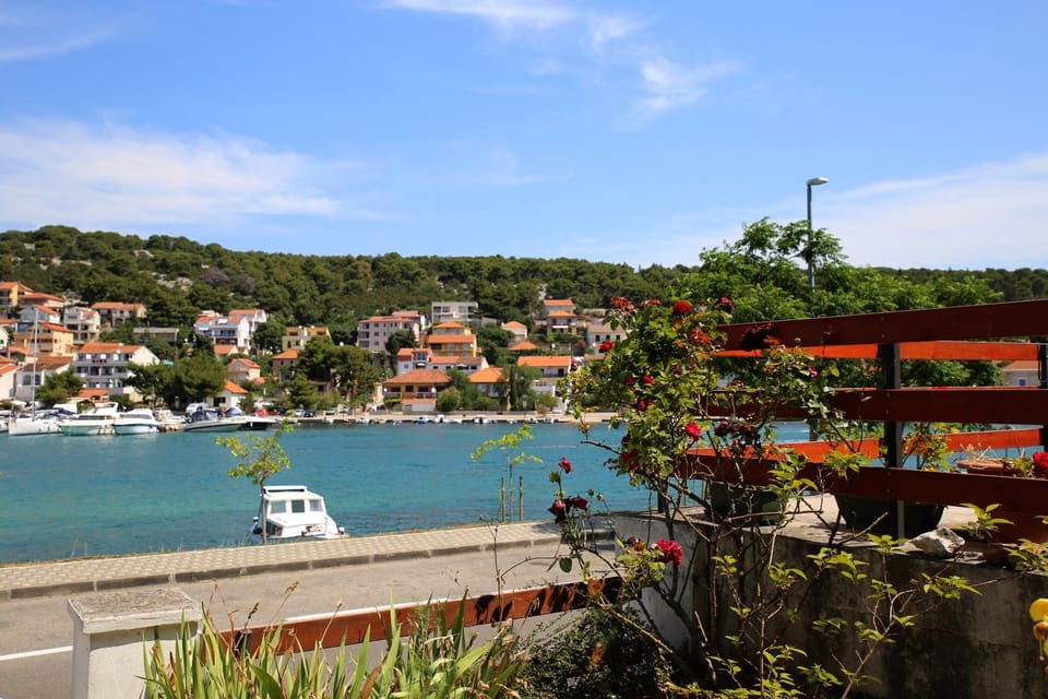 Seaside Apartment Tisno Apartment in Tisno