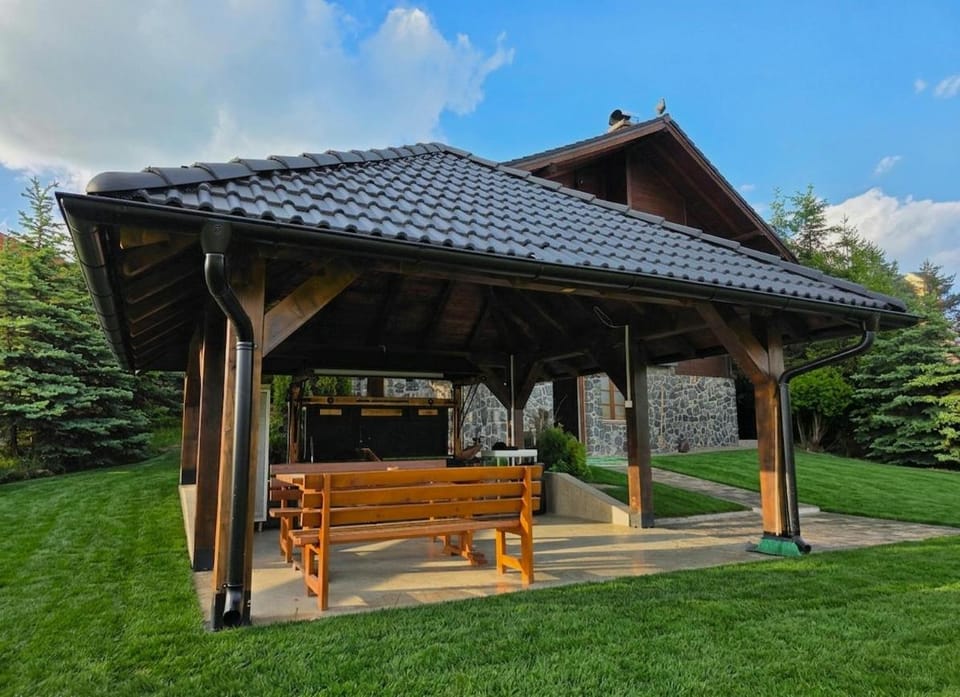 Property building, Patio, Natural landscape, Garden view