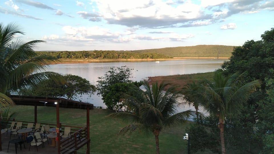 Aldeia do Lago C104- Churrasqueira, COOLER liberado no parque aquático, internet no ap, rampa no lago, pesqueiro, carregador carro elétrico Apartment in State of Goiás