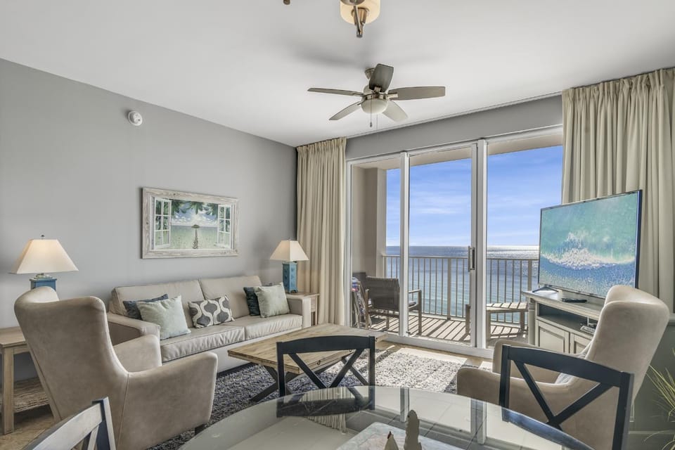 TV and multimedia, Balcony/Terrace, Seating area, Dining area, Sea view