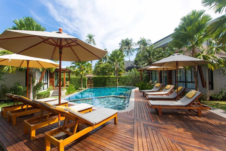 CHUZ Villas Samui SHA Plus Resort in Ko Samui