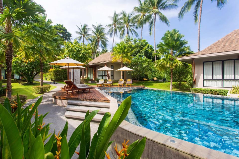 Pool view, Swimming pool