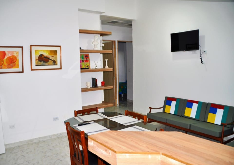 TV and multimedia, Living room, Dining area