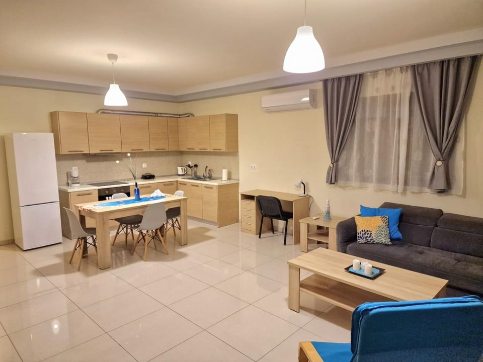 sweethome - comfy center rodos Apartment in Rhodes, Greece