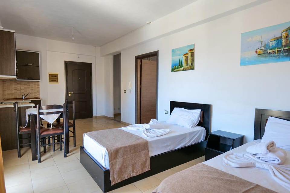 Kitchen or kitchenette, Photo of the whole room