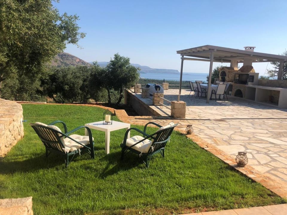Patio, BBQ facilities, Garden, Garden, Balcony/Terrace