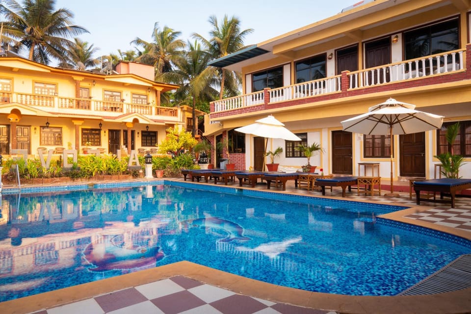 Property building, Swimming pool