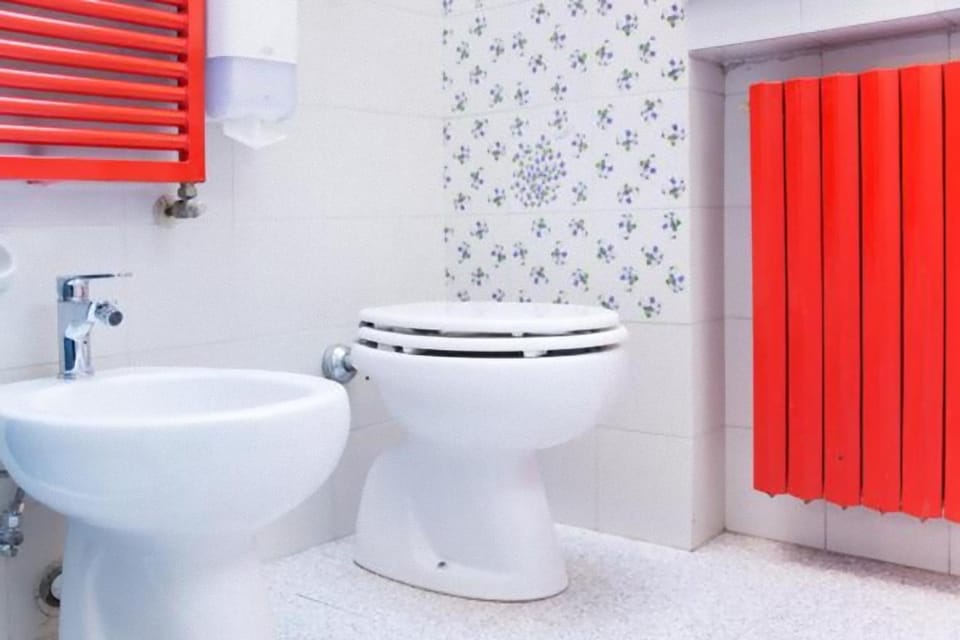 Toilet, Bathroom
