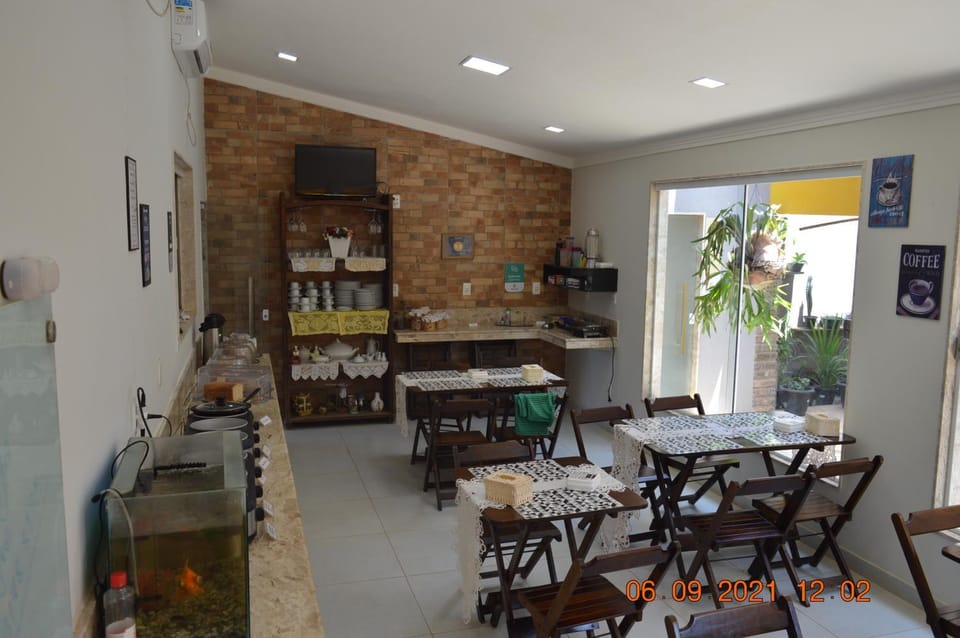 Restaurant/places to eat, Dining area