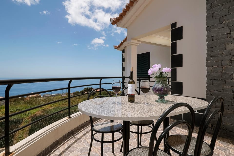 Villa Neto House in Madeira District