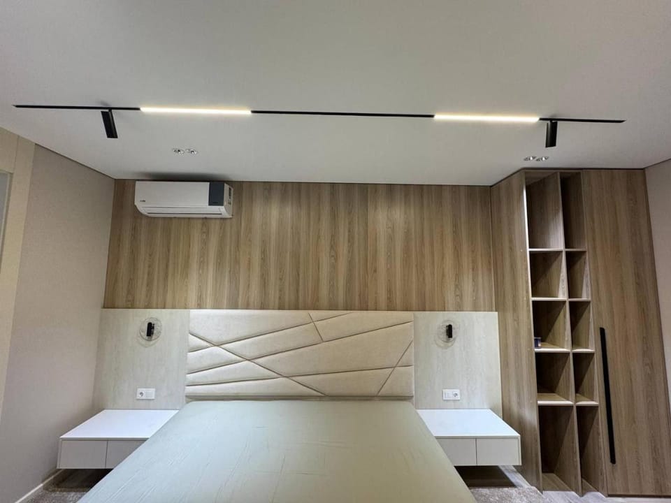 Bed, Bedroom, wardrobe, air conditioner