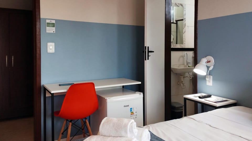 Bathroom, Bedroom, minibar