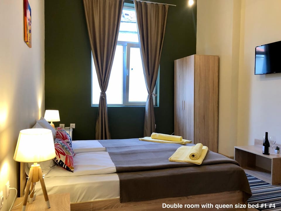 SKYLER GUEST HOUSE Bed and Breakfast in Plovdiv