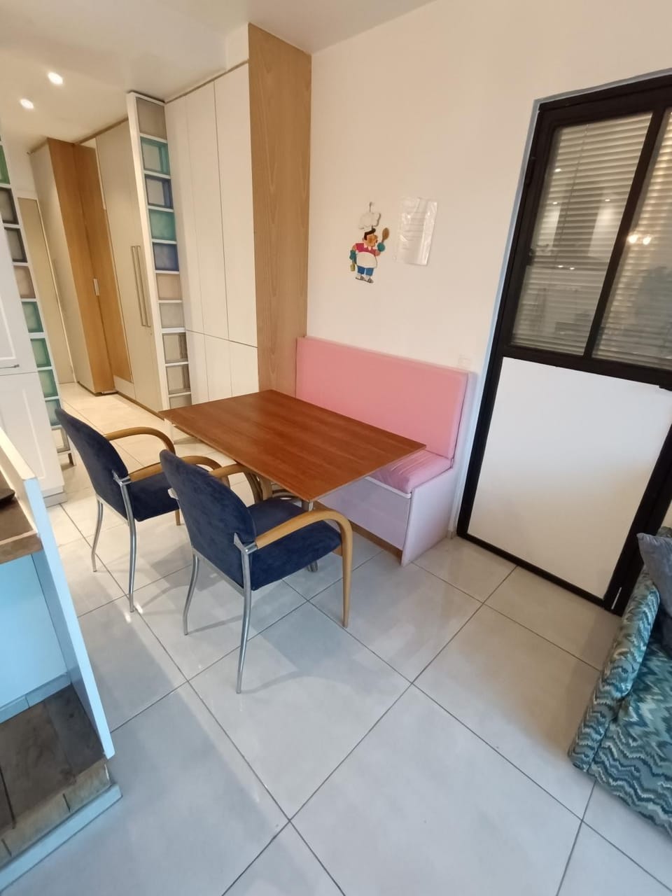 Liège centre 13 Quai Godefroid Kurth POUR 2 PERS à 25 min gare Guillemins Apartment in Liège