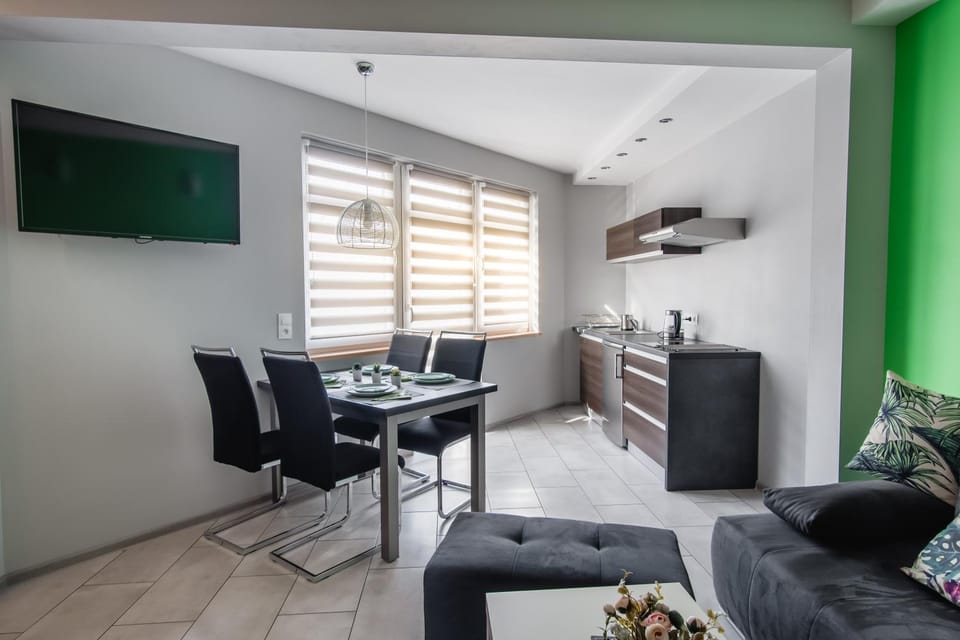 Apartamenty TRZY KOLORY Apartment in Lower Silesian Voivodeship