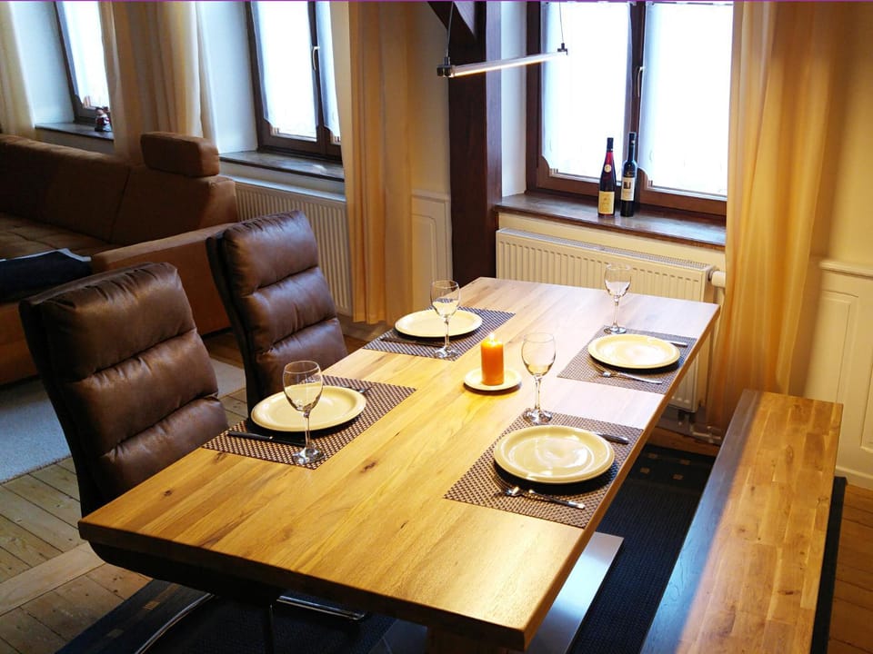 Day, Dining area, On site