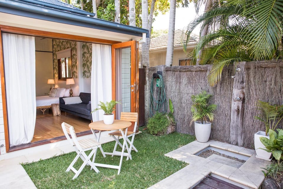 Patio, Garden, View (from property/room), Seating area, Garden view