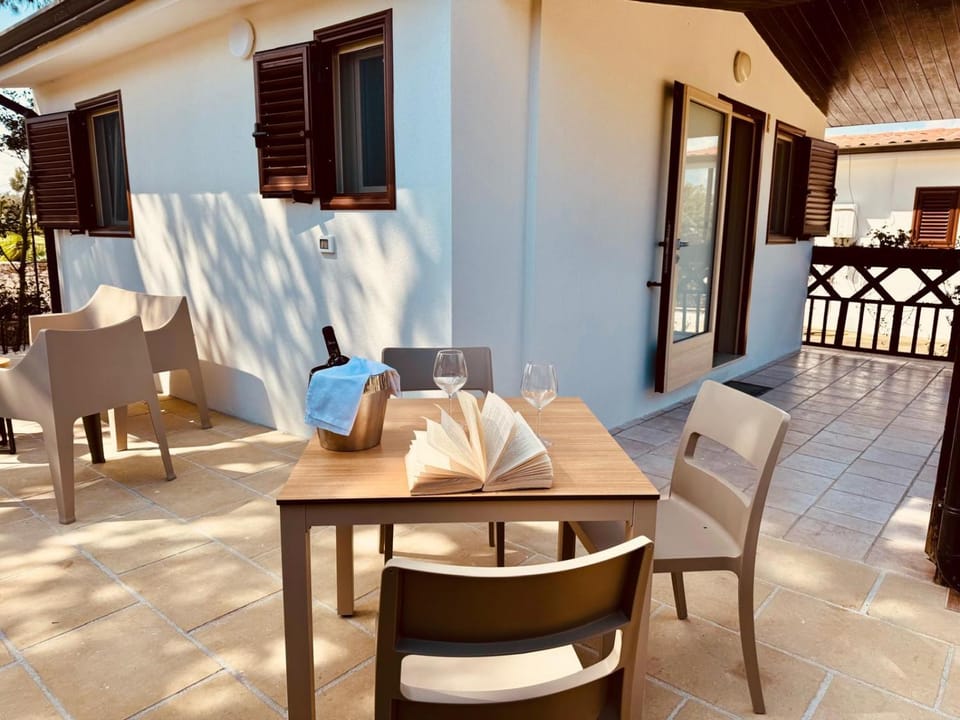 Patio, Balcony/Terrace, Dining area
