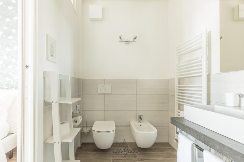 Toilet, Bathroom, bidet