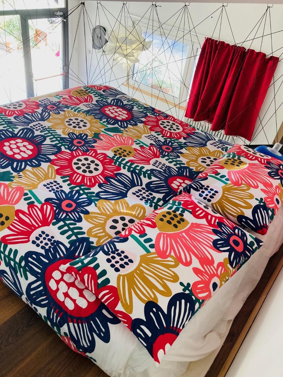 Bed, Photo of the whole room, Bedroom