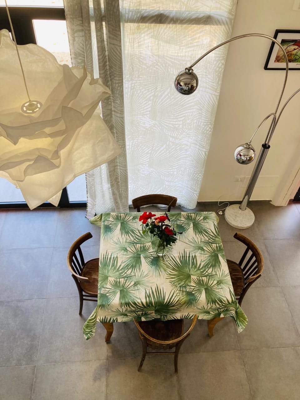 Seating area, Dining area