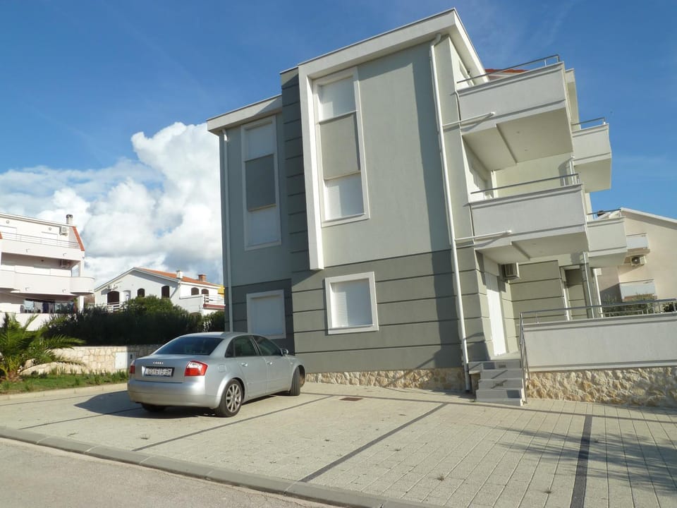 Apartments Tamarut Apartment in Novalja