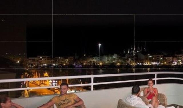 Night, Lounge or bar, group of guests