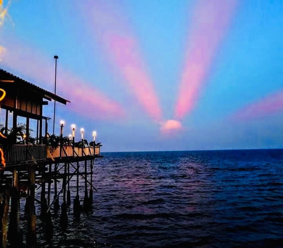Karoon Sea View Lodge Bed and Breakfast in Hua Hin District