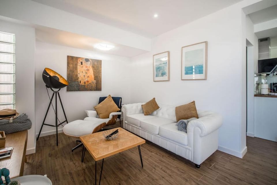 Beachfront Fuengirola Dreamin Apartment in Fuengirola