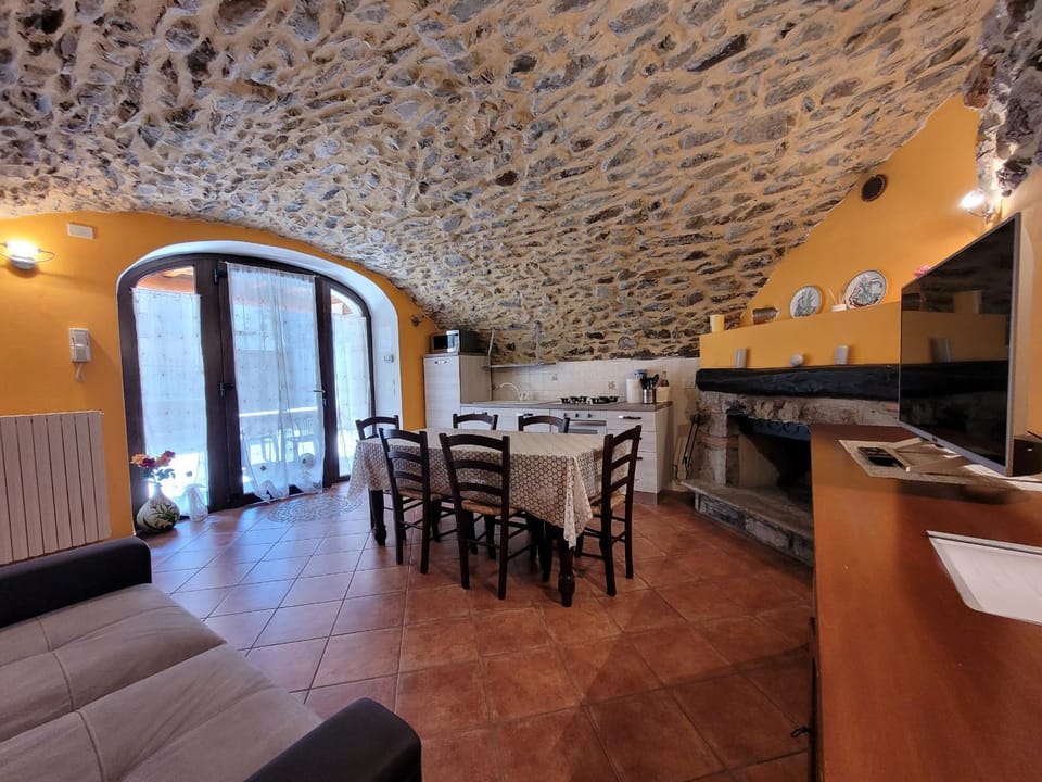 La Casa sull' Altopiano Mountain Lake Iseo hospitality House in Province of Brescia