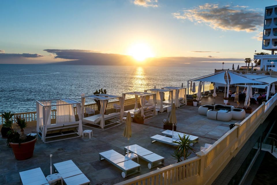 Restaurant/places to eat, Sea view, Sunset
