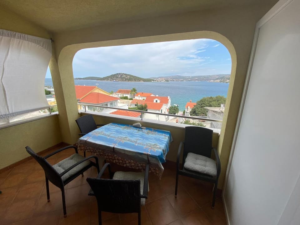 Balcony/Terrace, Balcony/Terrace