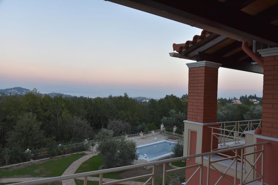 Balcony/Terrace, Garden view, Pool view