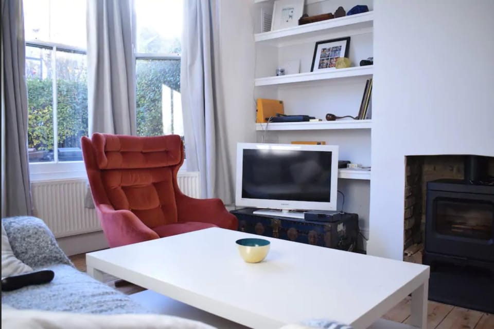 Rustic Garden House in the Heart of East London House in London