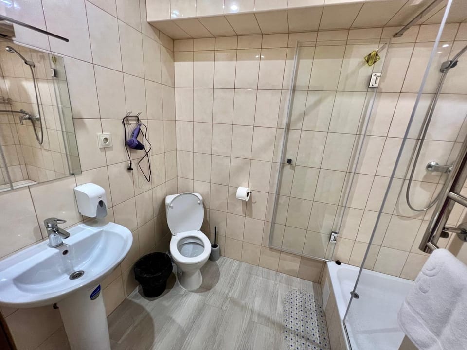 Toilet, Bathroom