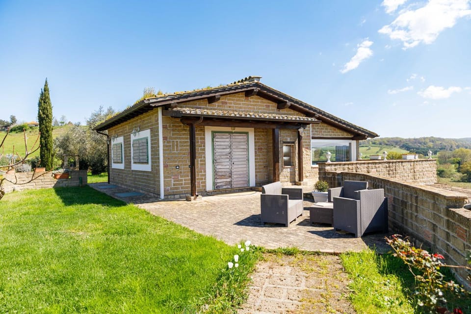 Villa & Spasuitebo Roma Bed and Breakfast in Lazio
