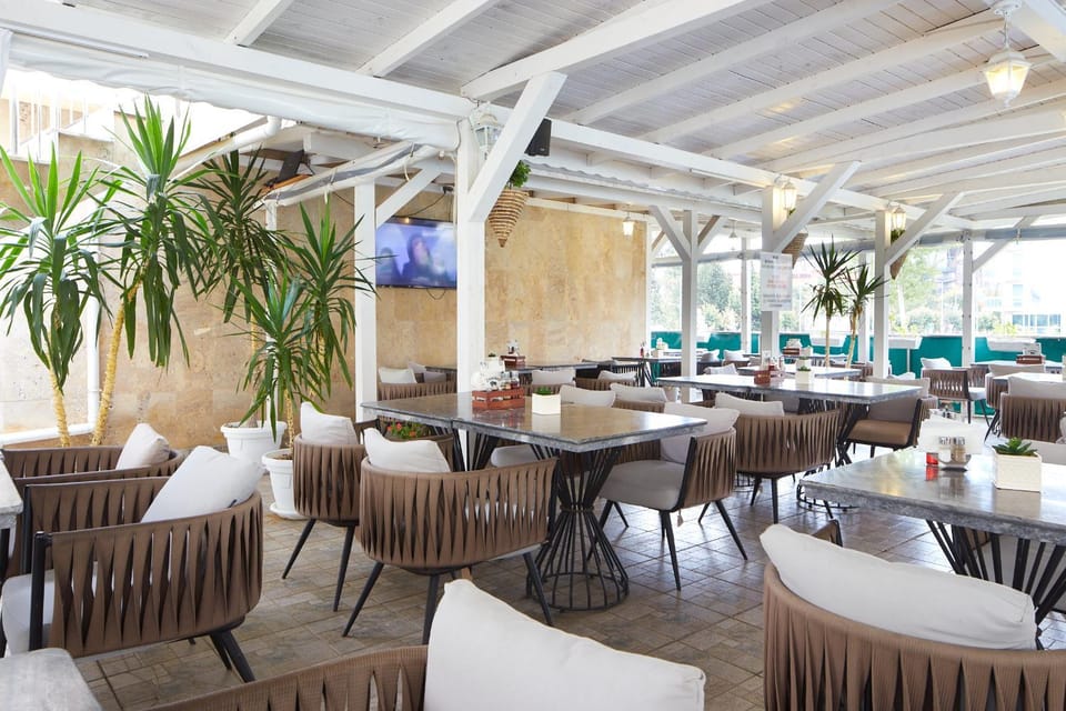 Restaurant/places to eat