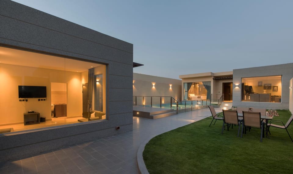 Property building, Patio, Sunrise, Sunset