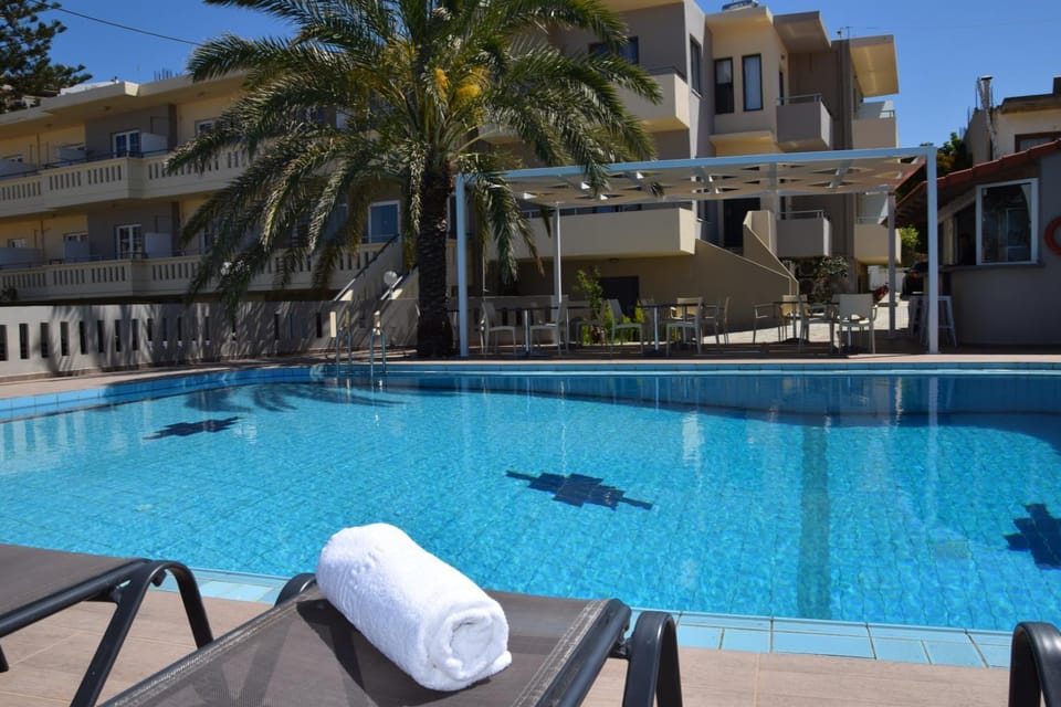 Spring, Summer, Pool view