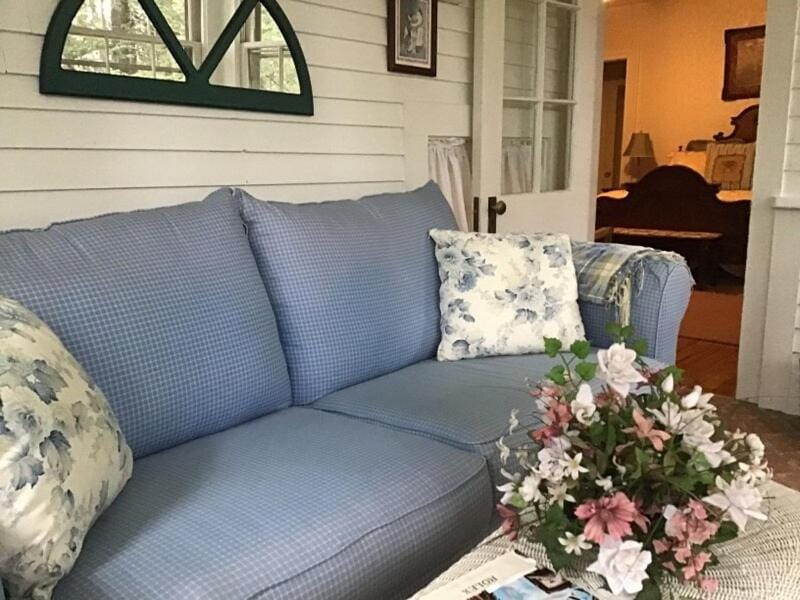 Brookview Manor Inn Bed and Breakfast in Pocono Mountains