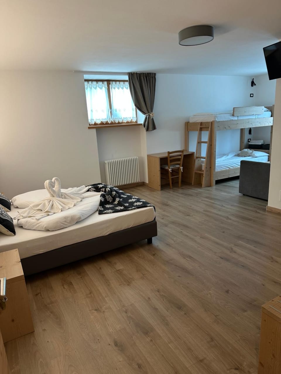LE 4 STAGIONI Bed and Breakfast in Trentino-South Tyrol
