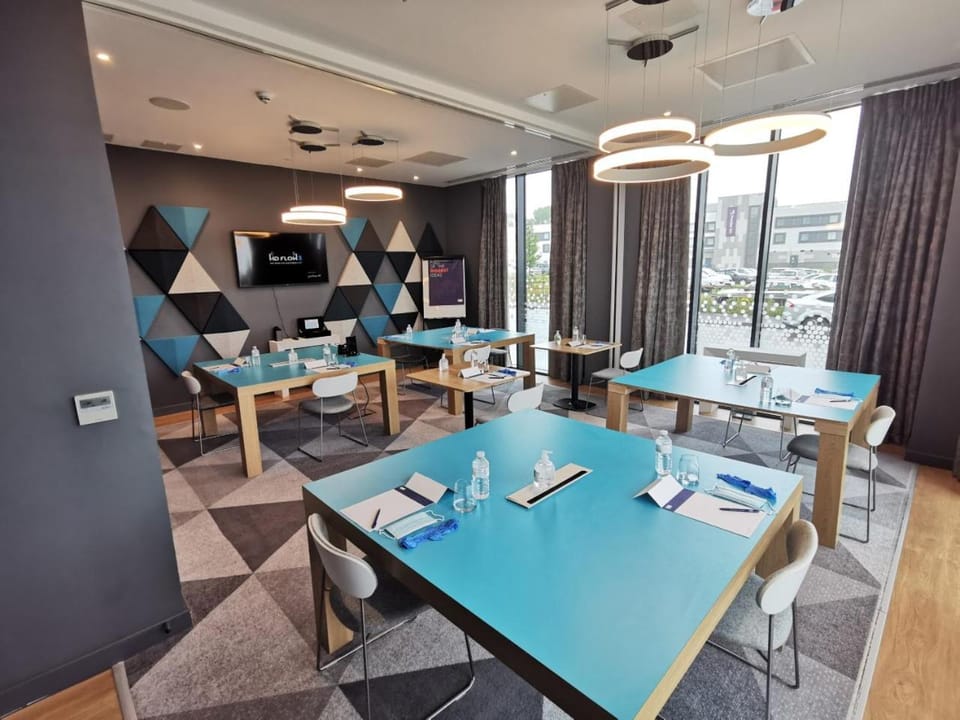 Business facilities, Meeting/conference room