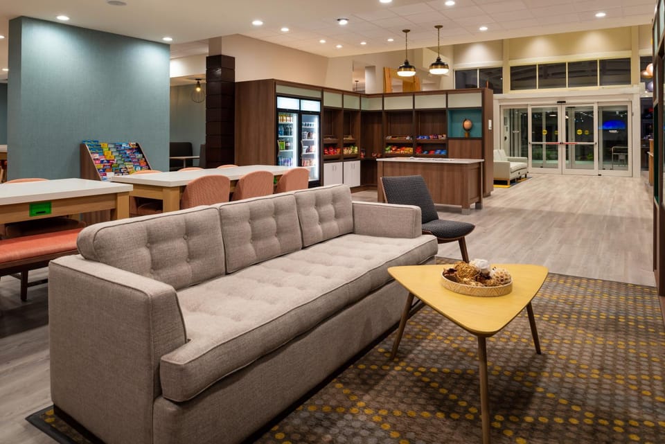 Lobby or reception, Seating area