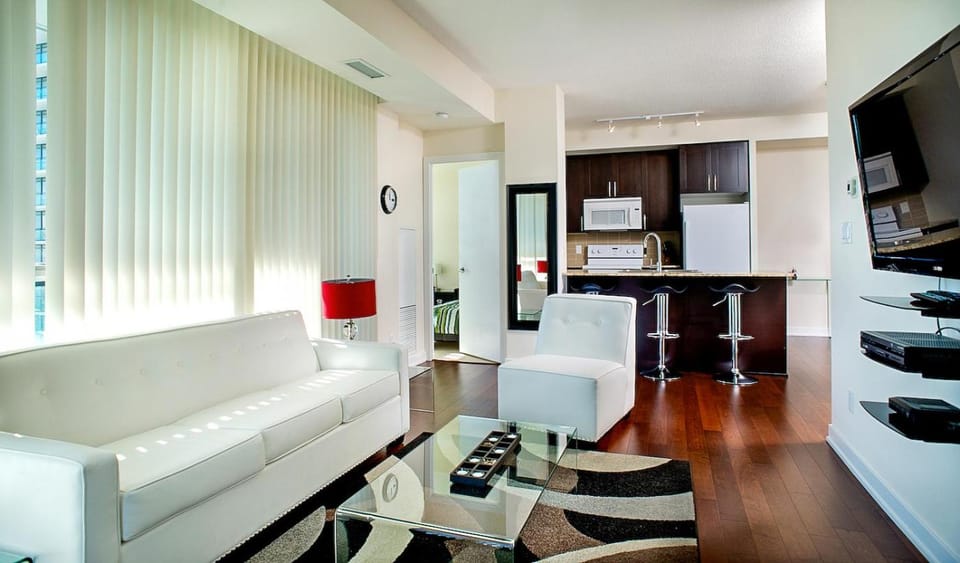Pathway Suites Apartment in Mississauga