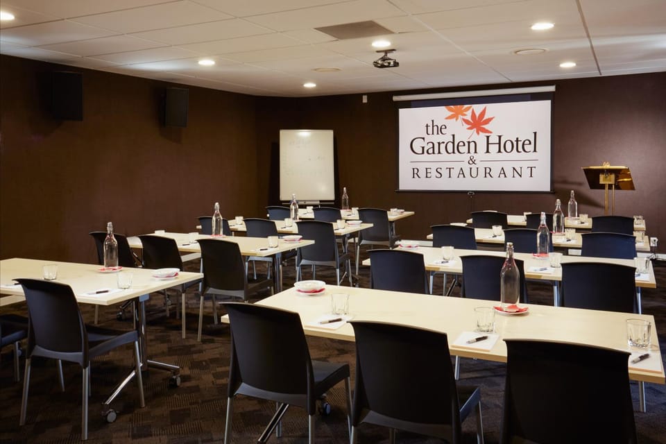 Day, Summer, Business facilities, On site, Meeting/conference room