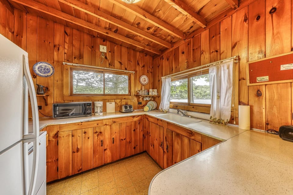 Basic Adirondack Camp House in Capital District, NY, USA