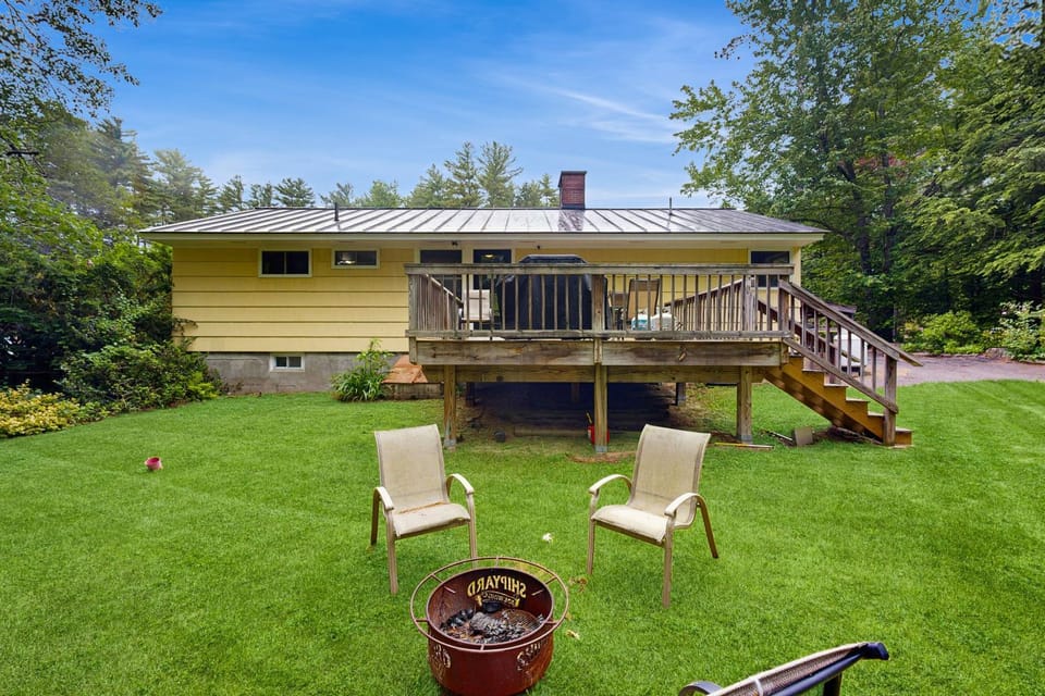 Perfect Mountain Location House in North Conway