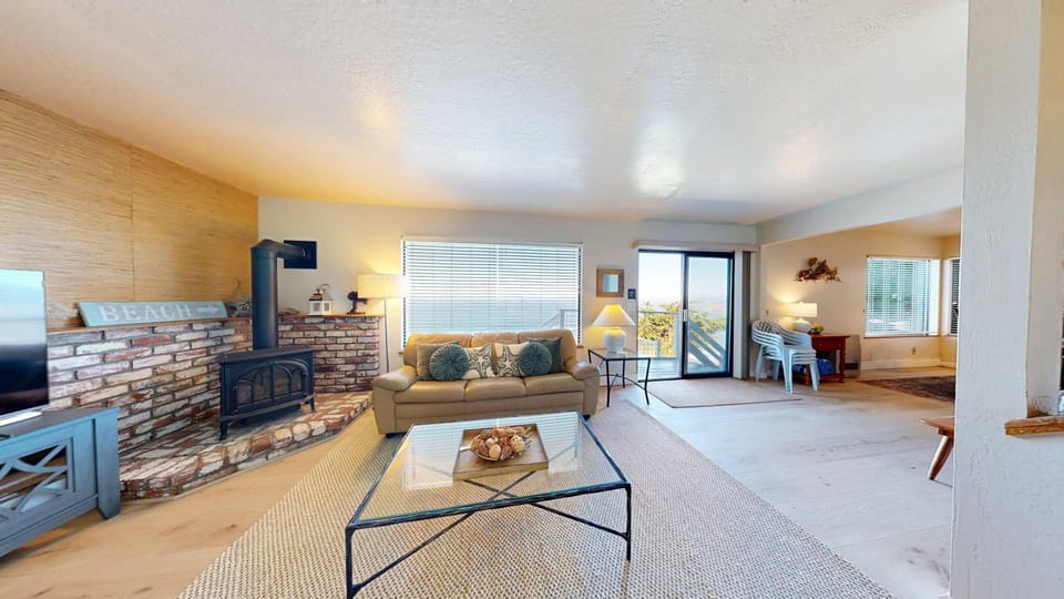 The Lookout Point House in Gualala