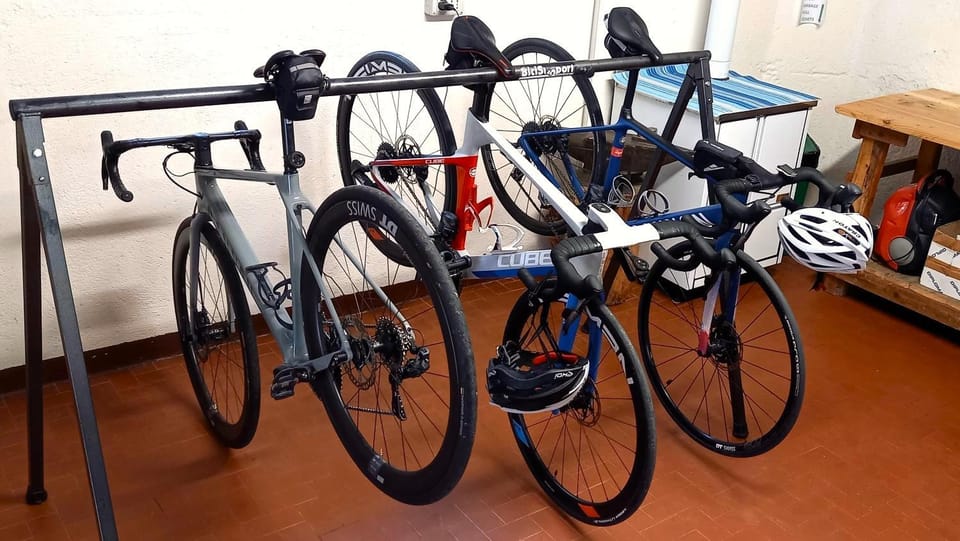 Spring, Activities, Summer, Other, Cycling, Autumn, On site, Area and facilities, Sports, storage